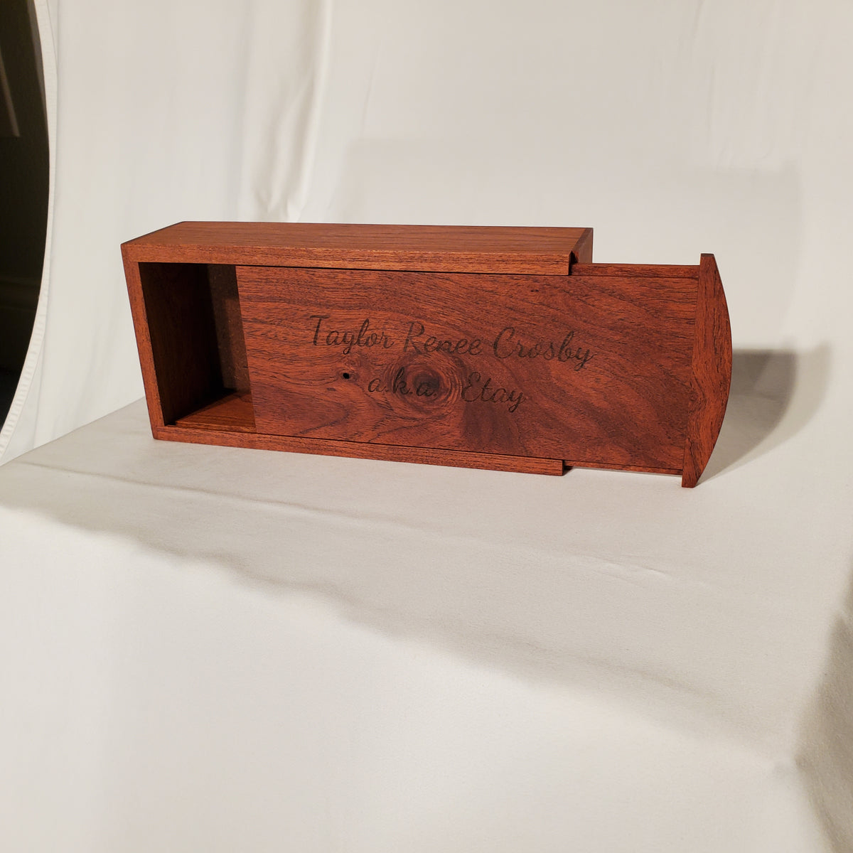 Mesquite Slide Lid - 8 Inch