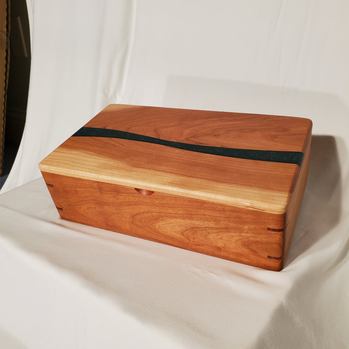 Cherry & Forest Green Epoxy - 10 Inch
